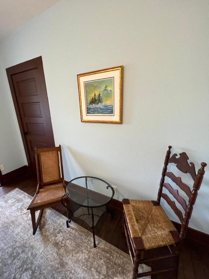 The Pearl Inn Bed And Breakfast Ilwaco ภายนอก รูปภาพ