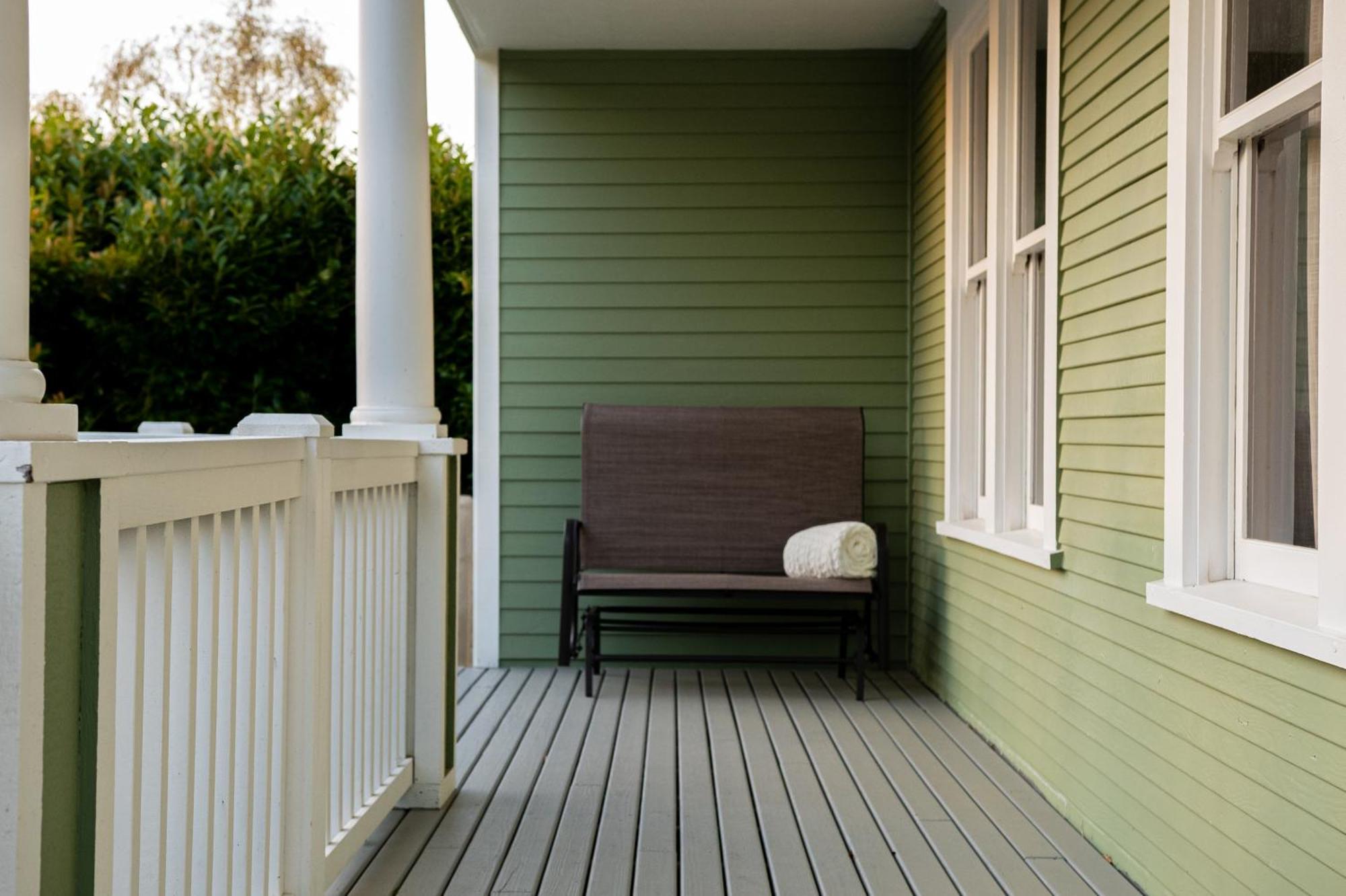 The Pearl Inn Bed And Breakfast Ilwaco ภายนอก รูปภาพ
